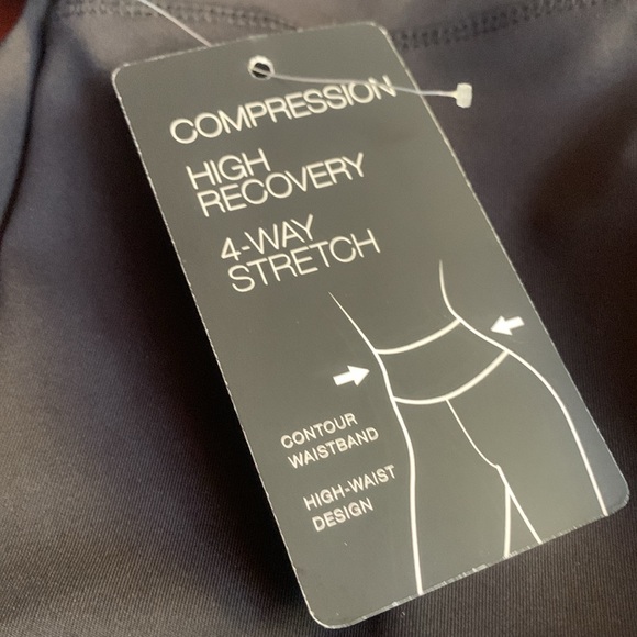 New INC INTERNATIONAL CONCEPTS Zipper Compression Bike Shorts - Picture 7 of 7